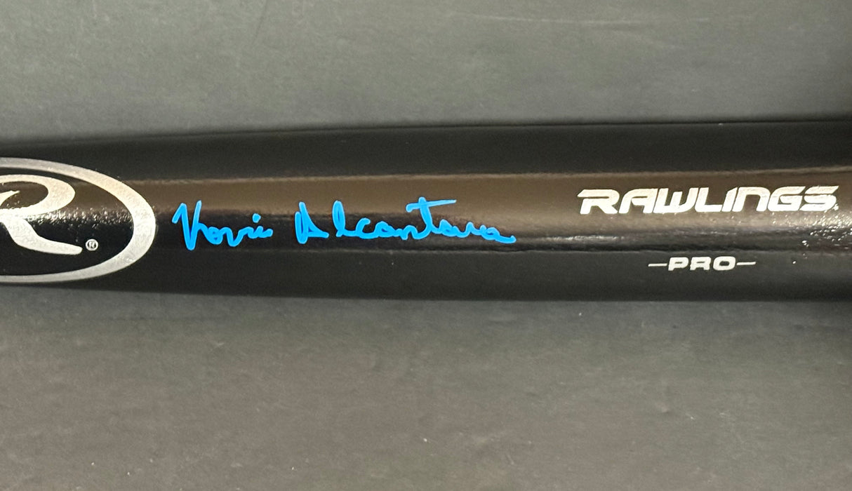 Kevin Alcantara Cubs Auto Signed Black Bat Beckett Hologram Full Signature