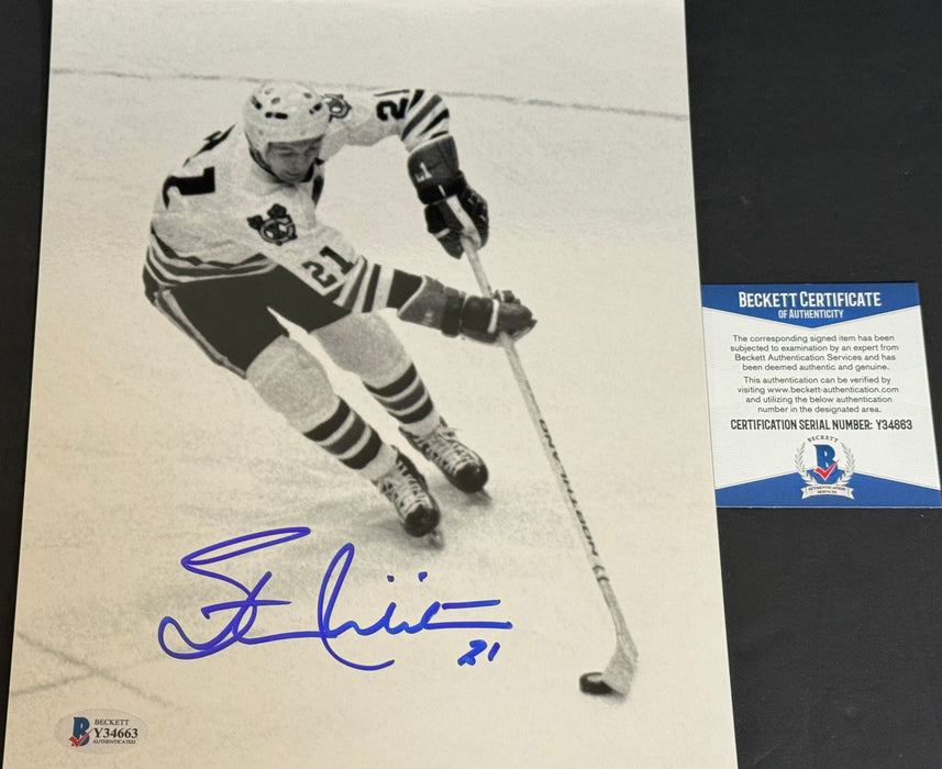 Stan Mikita Chicago Blackhawks Autographed Signed 8x10 Beckett COA .