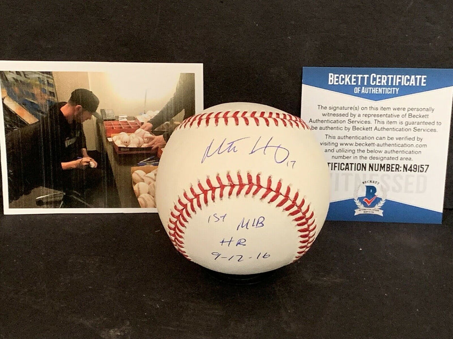 Mitch Haniger Seattle Mariners Signed OMLB Baseball Beckett WITNESS 1st MLB HR