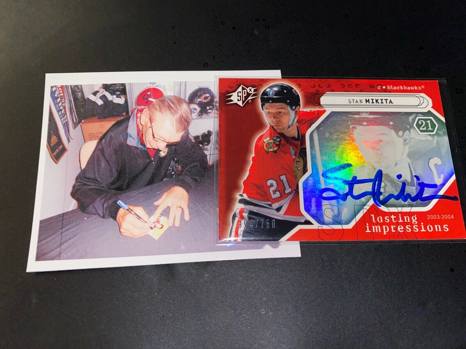 Stan Mikita Blackhawks Autographed Signed 2003-04 Upper Deck SPX Card Auto