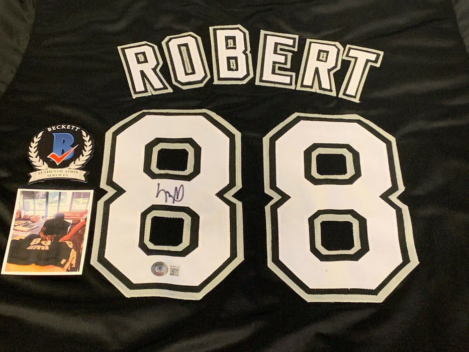 Luis Robert White Sox Autographed Signed Jersey Beckett WITNESS COA BLACK