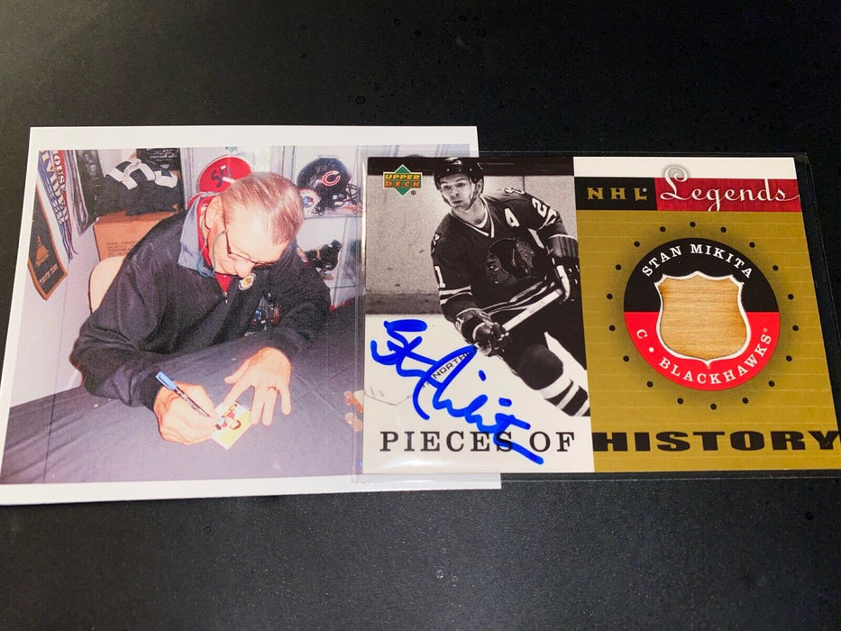 Stan Mikita Blackhawks Autographed Signed 2001 Upper Deck Pieces of History Card