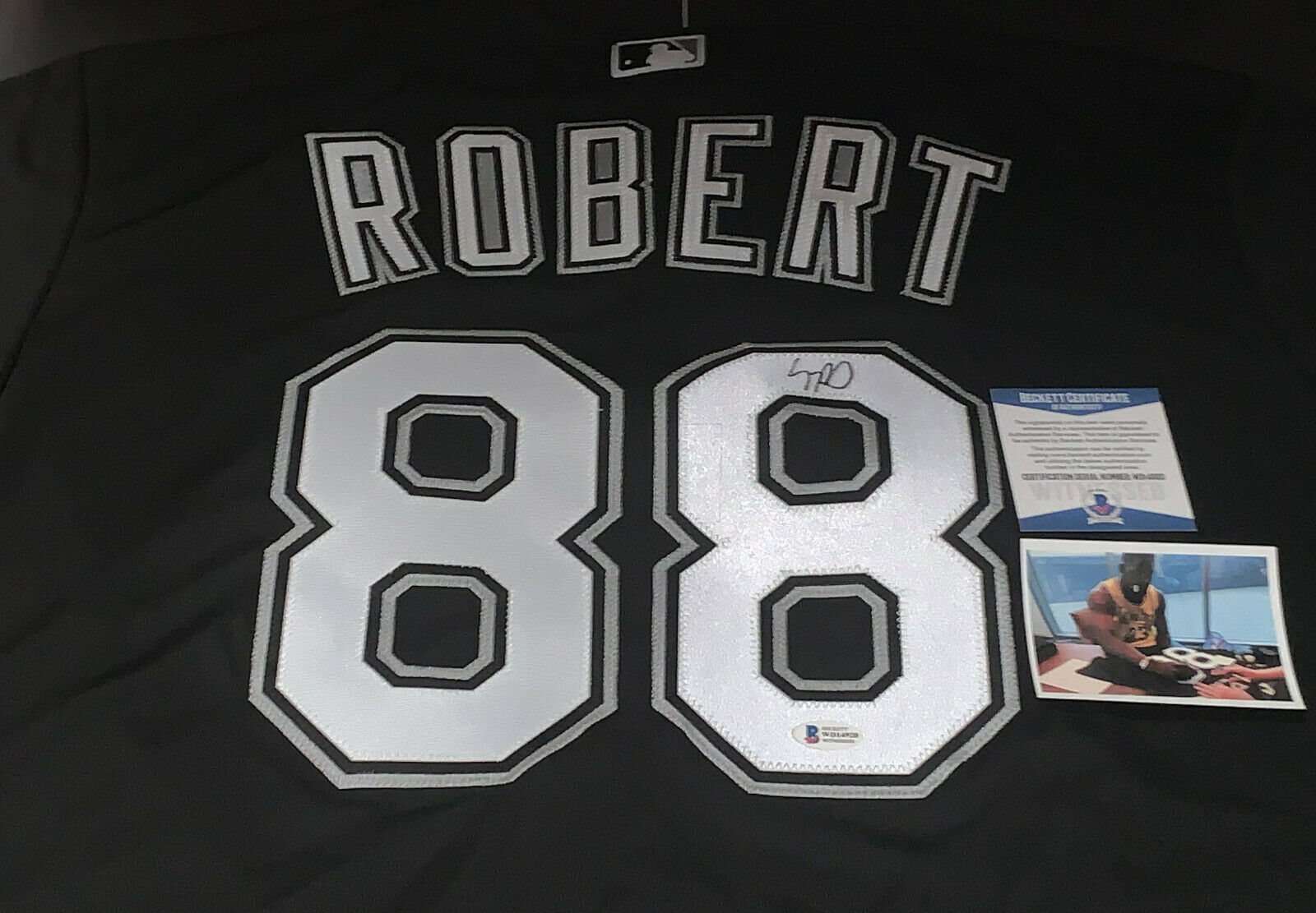 Luis Robert White Sox Signed HOME Jersey Beckett WITNESS COA 3 Inscrip —  SidsGraphs