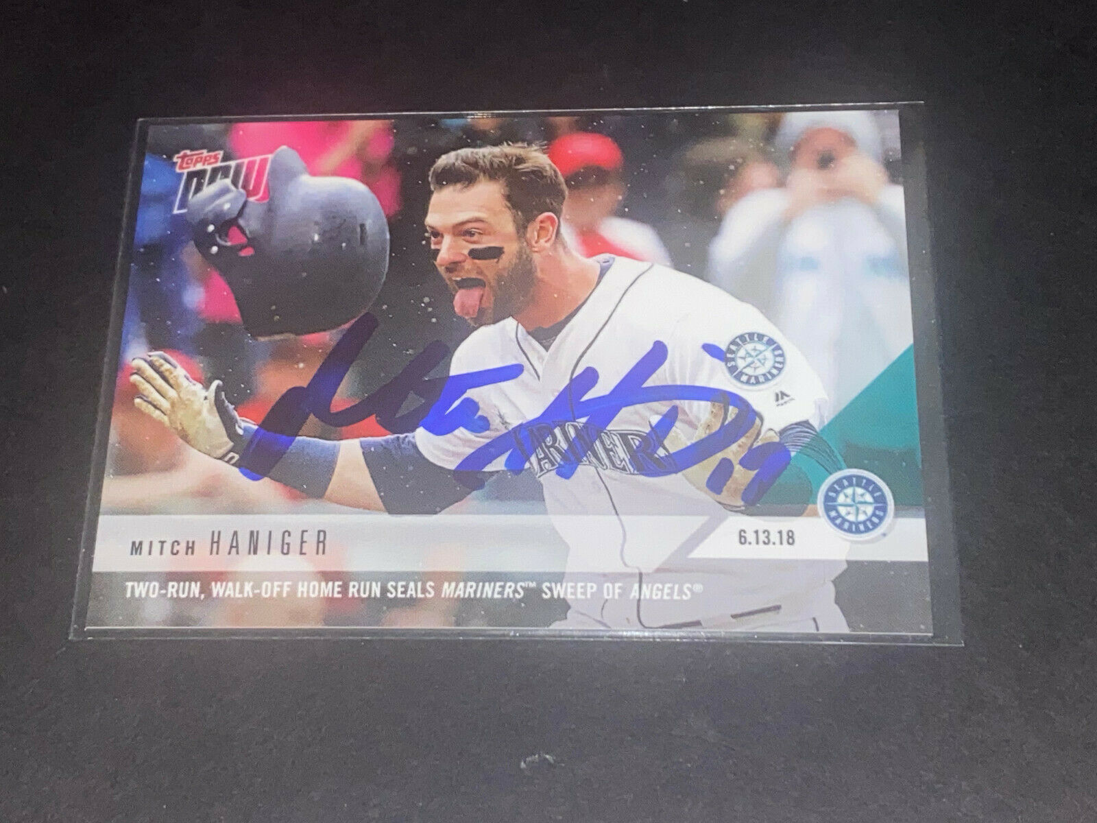 Mitch Haniger Seattle Mariners Auto Signed 2018 Topps Now Walk Off Home Run