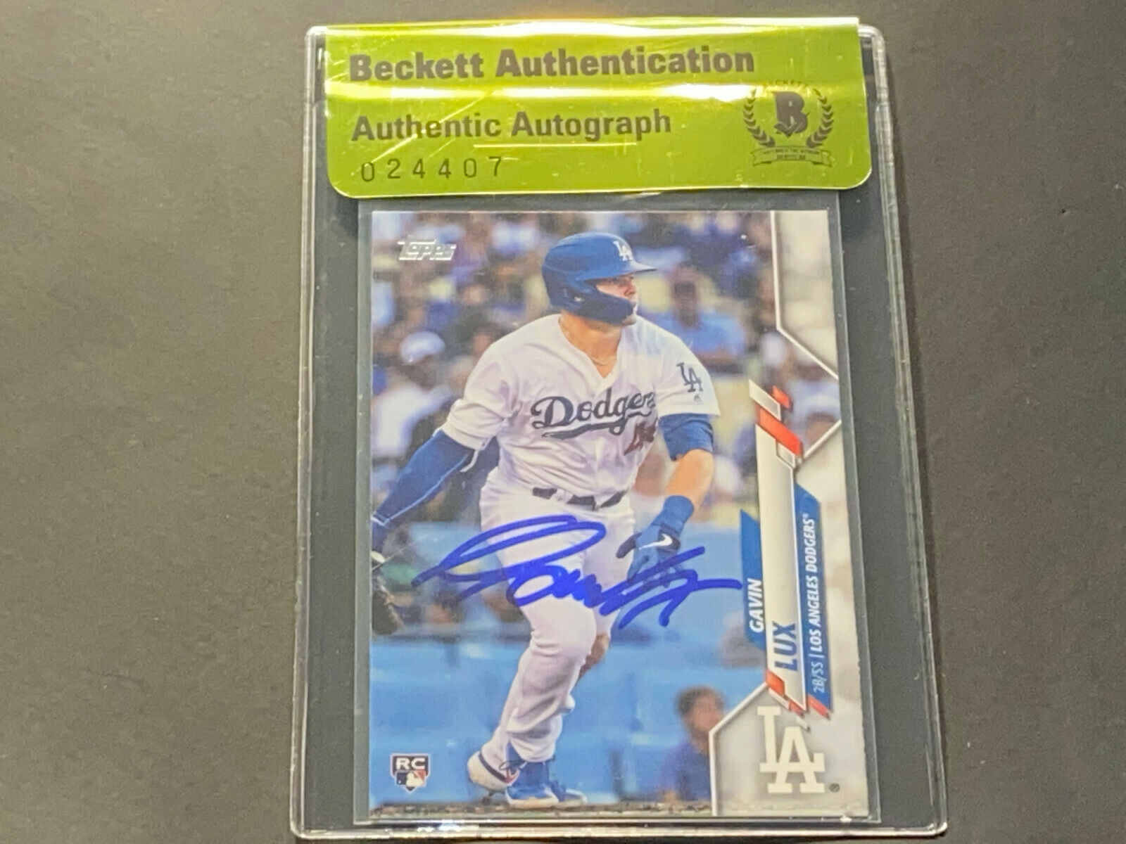 Gavin Lux Los Angeles Dodgers Auto Signed 2020 Topps ROOKIE BECKETT BAS --