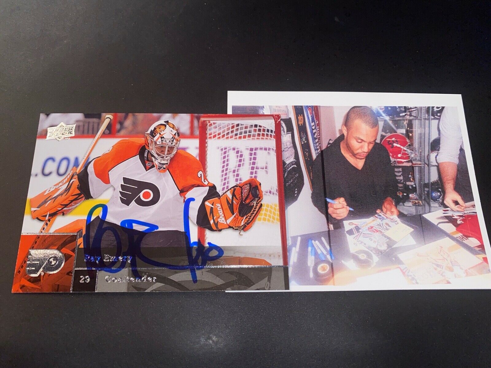 Ray Emery Philadelphia Flyers Autographed Signed 2009-10 Upper Deck Series 2