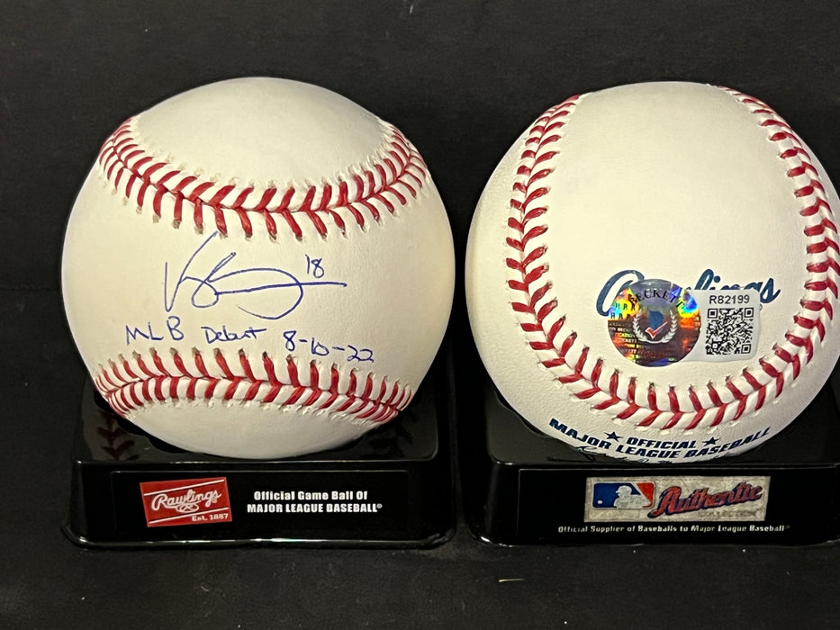 Vaughn Grissom Braves Auto Signed Baseball Beckett Hologram MLB Debut 8-10-22